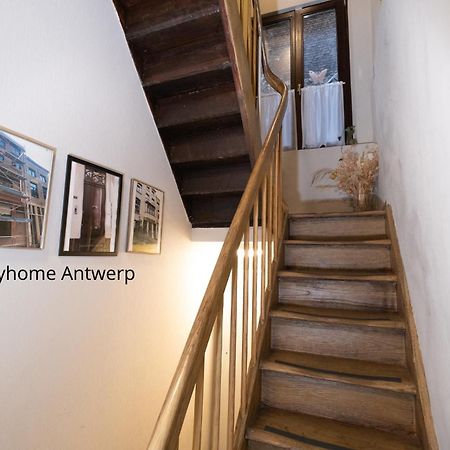 Cityhome Apartments In The Heart Of Антверпен Экстерьер фото